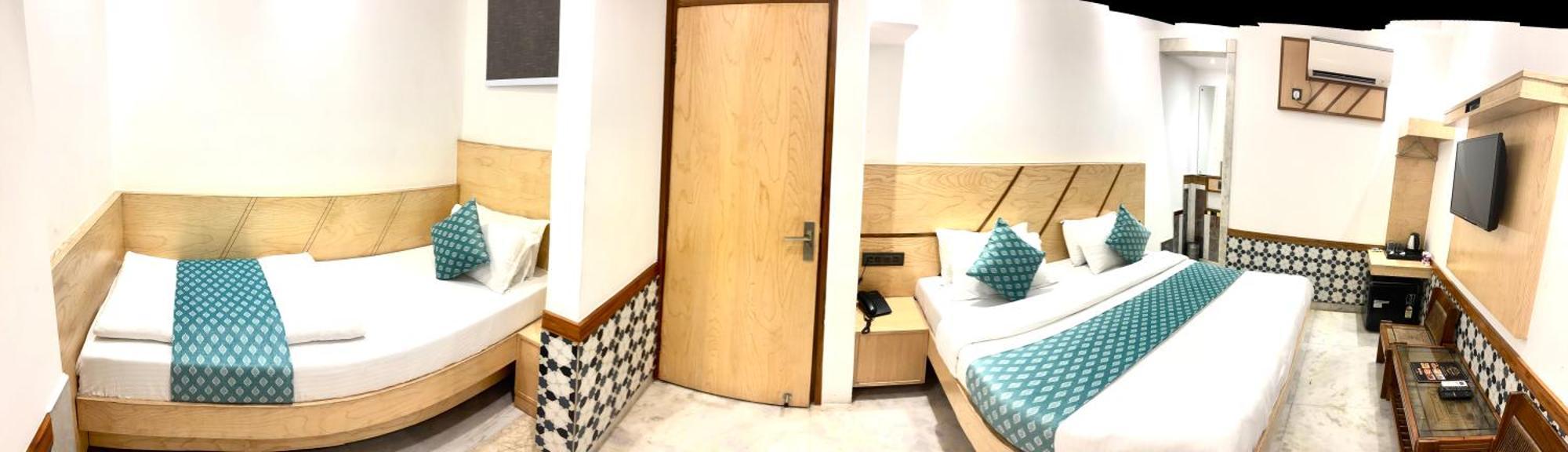 Hotel Cottage Yes Please New Delhi With Pick Up Services Új-Delhi Kültér fotó